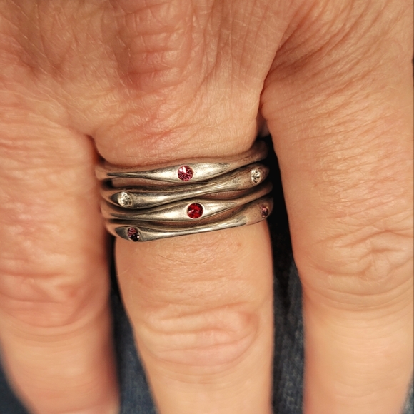 Jewel Kade Stacking Rings - Picture 5 of 6